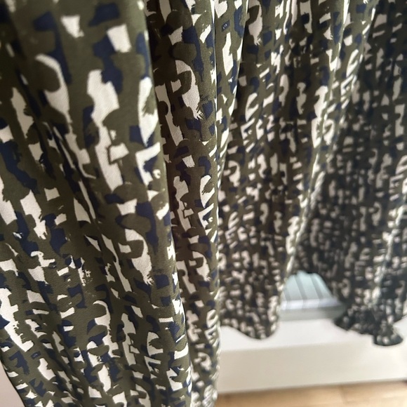 Zac & Rachel Green and Cream Smocked Blouse XL - Picture 11 of 16